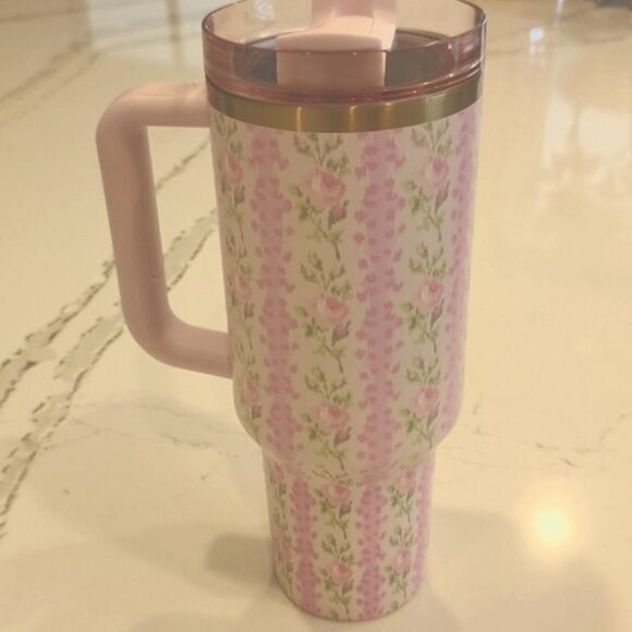 Stanley x LoveShackFancy 40 OZ Blooming Heirloom - Picture 8 of 8